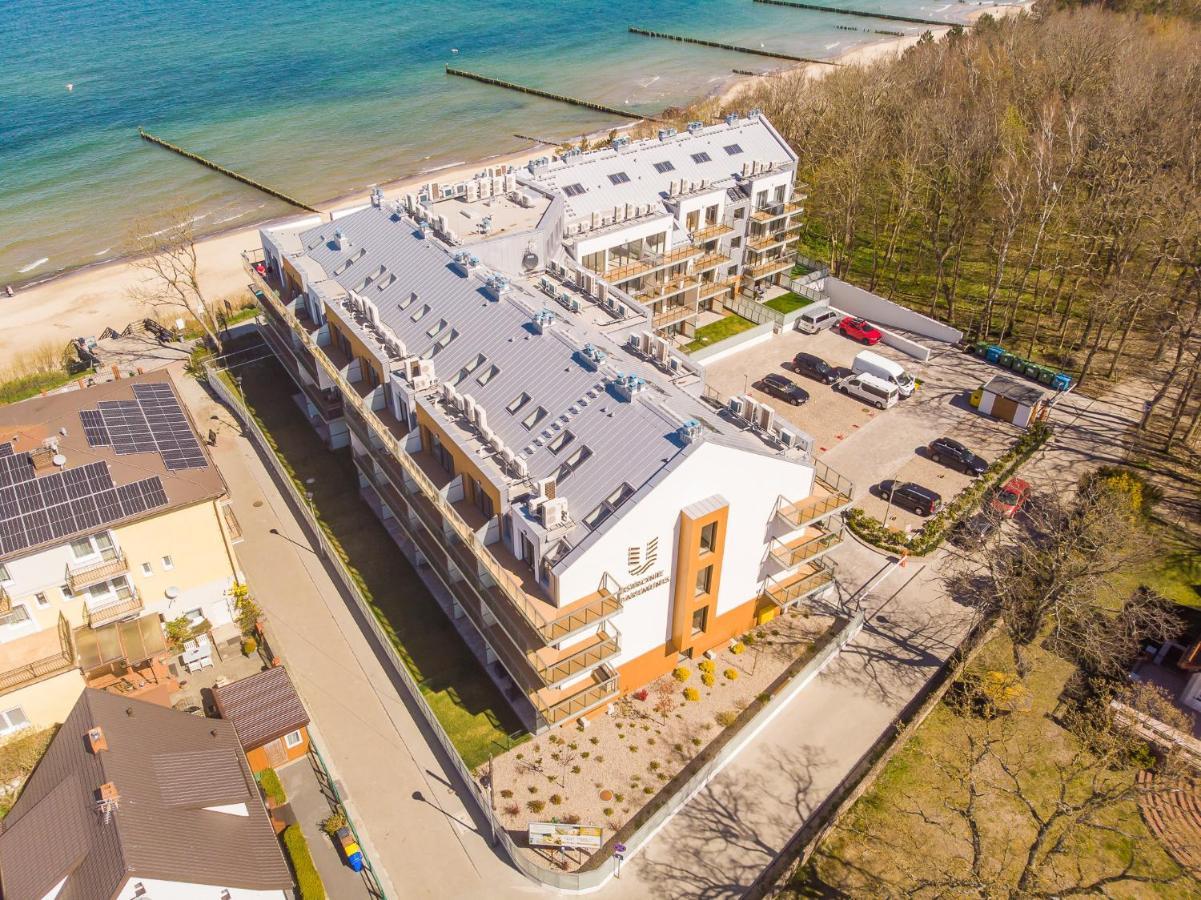 Ustronie Apartments - Apartamenty Komfort, Widok Na Morze, Parking Ustronie Morskie Kültér fotó